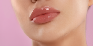 plump lips
